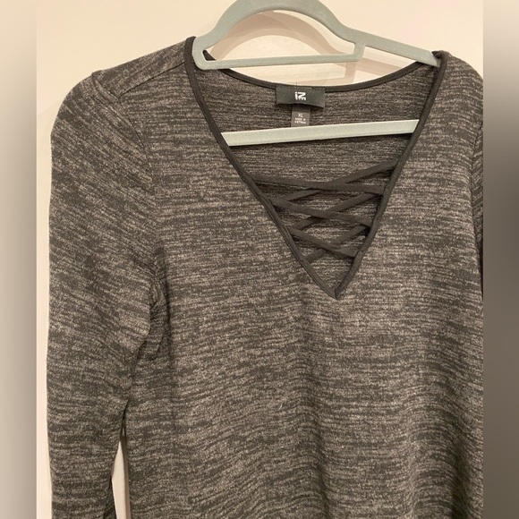 IZ Byer Black & Gray Sweater Dress with Long Sleeves - Picture 2 of 3